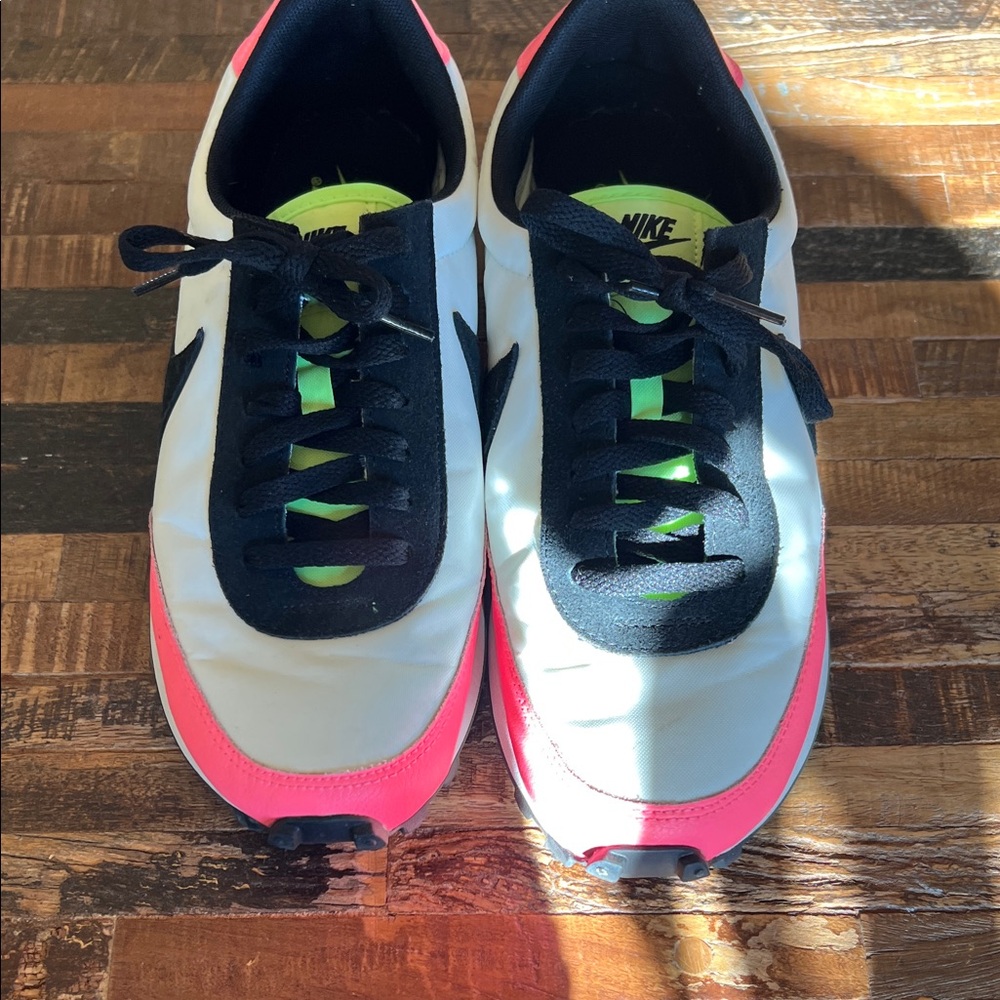 Nike Daybreak Summit white sunset pulse Sneakers - Picture 2 of 4